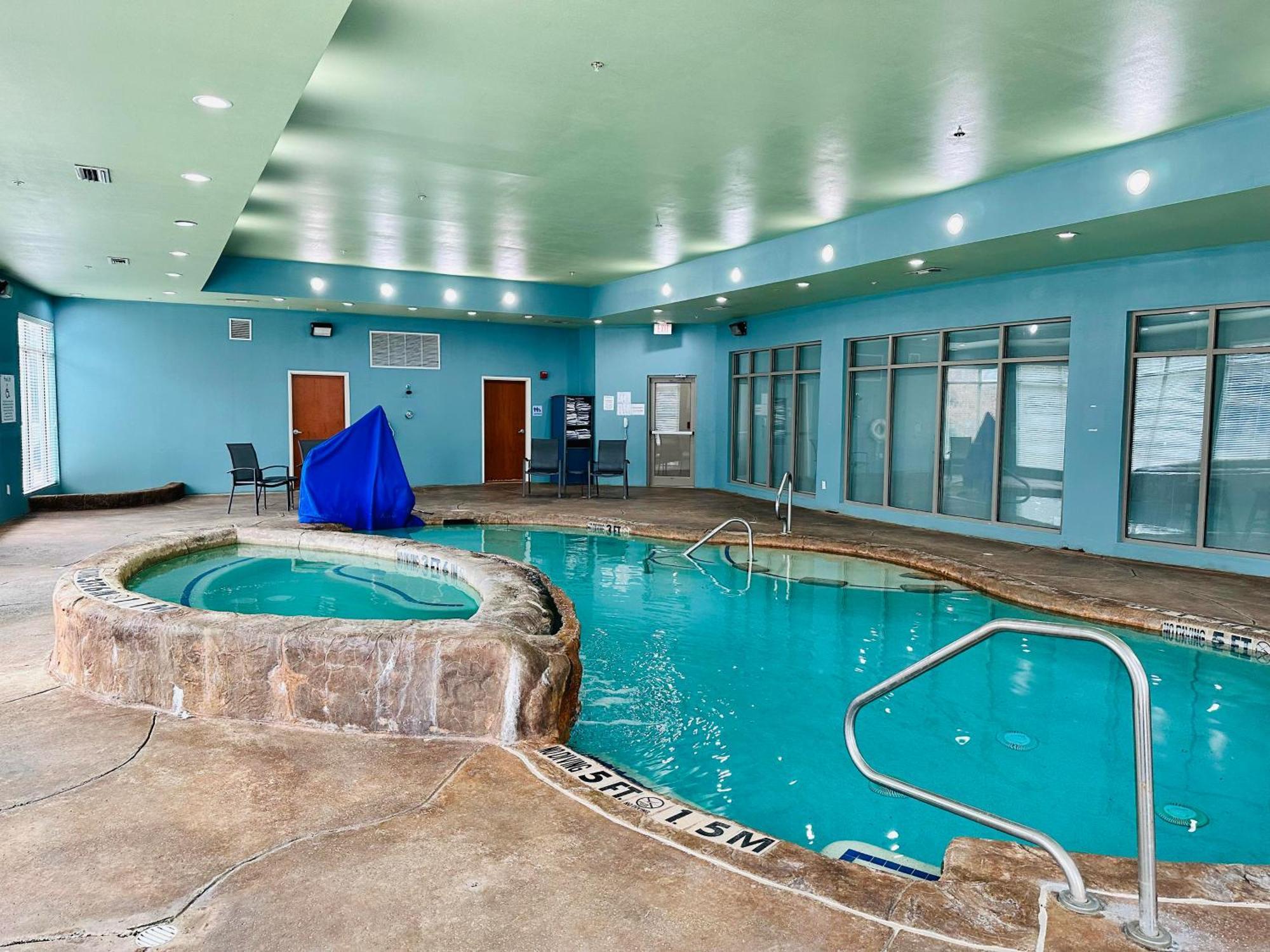 Holiday Inn Express Hotel & Suites Mansfield By Ihg Ngoại thất bức ảnh