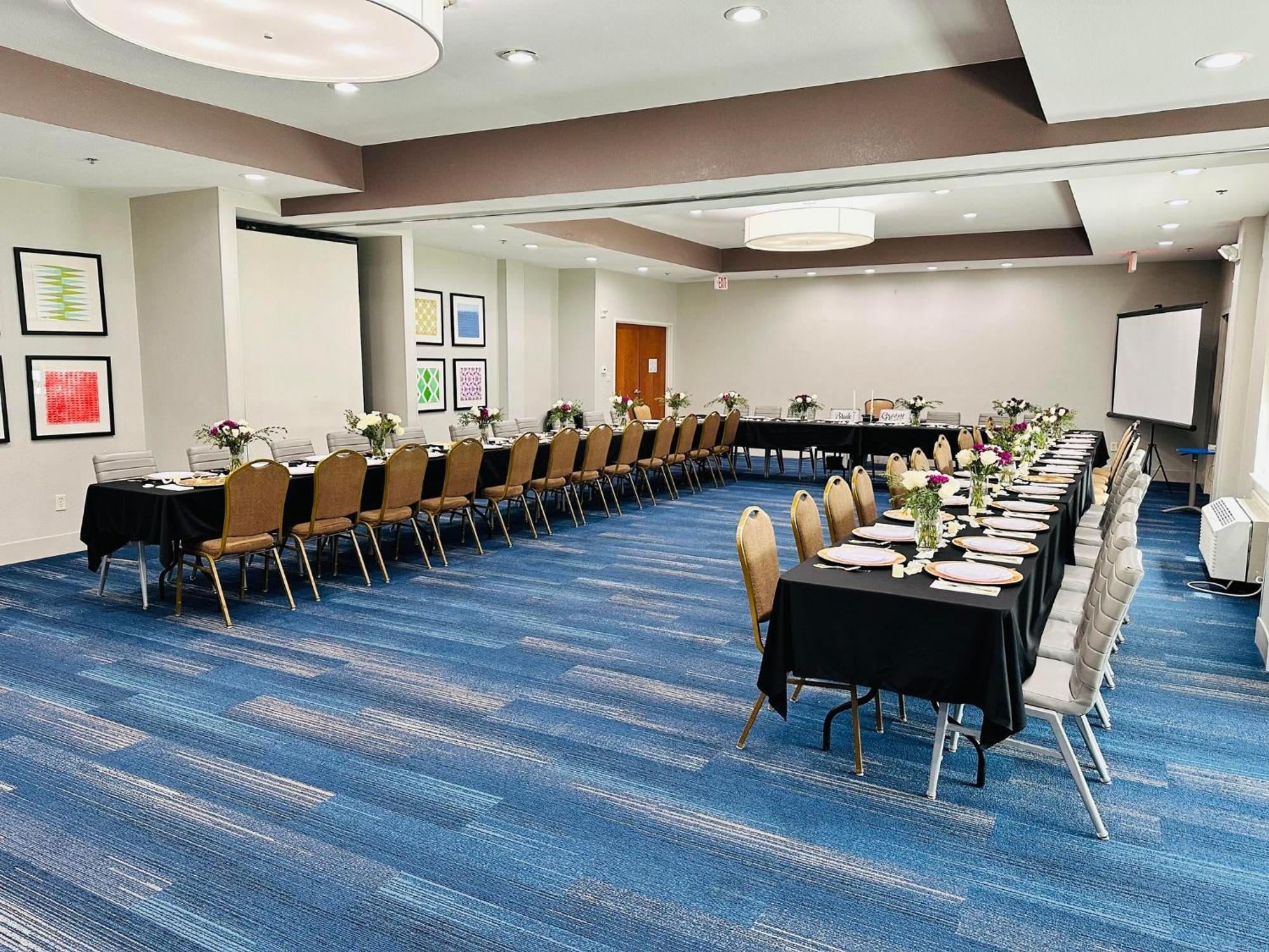 Holiday Inn Express Hotel & Suites Mansfield By Ihg Ngoại thất bức ảnh
