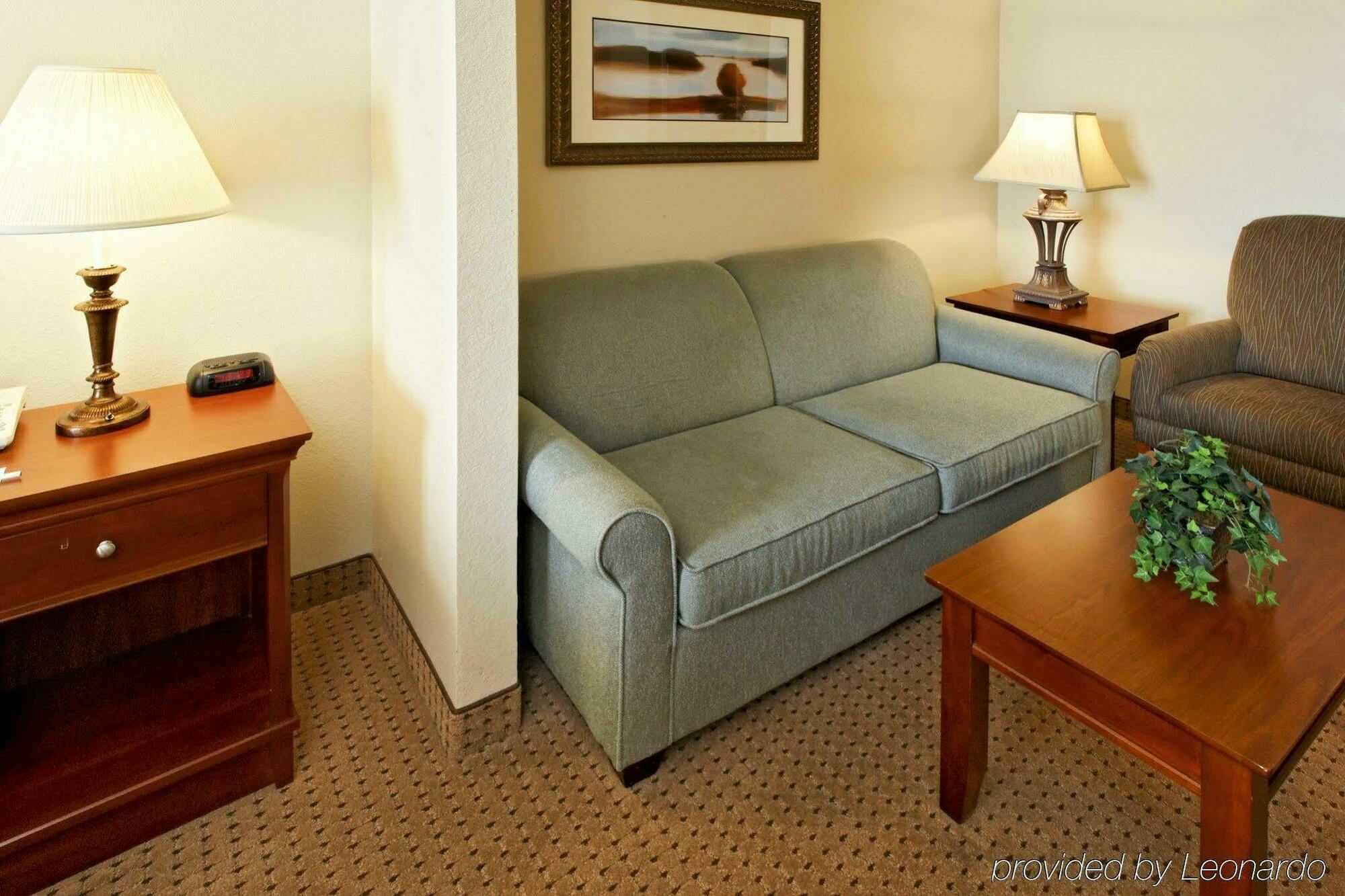 Holiday Inn Express Hotel & Suites Mansfield By Ihg Ngoại thất bức ảnh